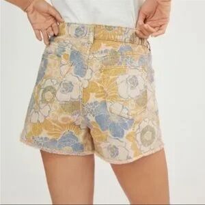 Anthropologie Pilcro Floral Denim Shorts